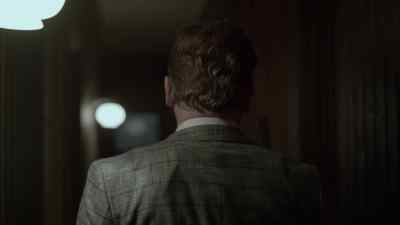 I know where your mum is,
let's give her a call. - Absentia