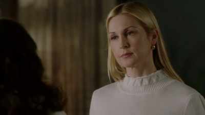 I know you're helping me by
keeping that picture under wraps - Pretty Little Liars: The Perfectionists