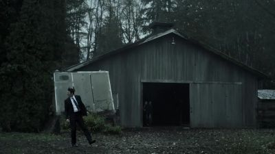 I know you're here. - The Magicians