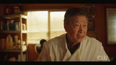 I KNOW YOU'RE HURT, - Kung Fu