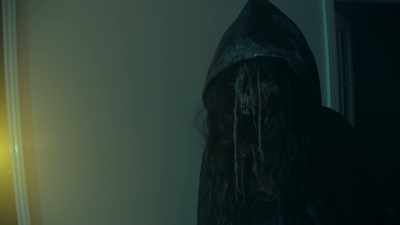 I know you're in there.
I know you can hear me. - Tooth Fairy: The Last Extraction