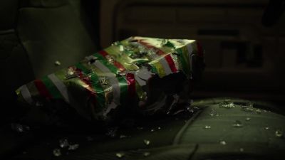 I know you're running low, Detective! - Lethal Weapon