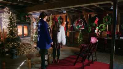 I know you've got
some Christmas spirit - The Christmas Listing
