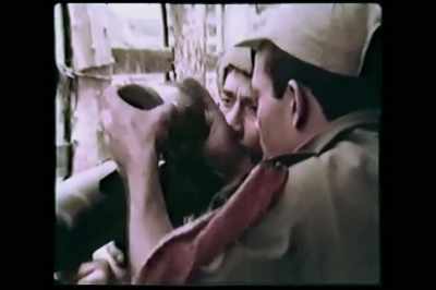 I learned to handle
the most important weapons: - ¡Las Sandinistas!