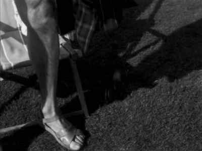 I left my cigarettes up at the cabin.
I'll be right back. - Kansas City Confidential