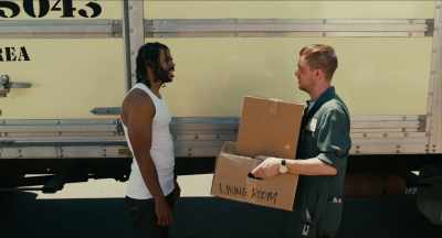 I left my jacket inside,
so I'll go get the last box. - Blindspotting