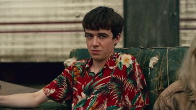  Leslie was pretty different. - The End of the F***ing World