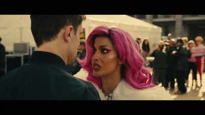 I let you take the fall
for the sound machine, - Pitch Perfect: Bumper in Berlin