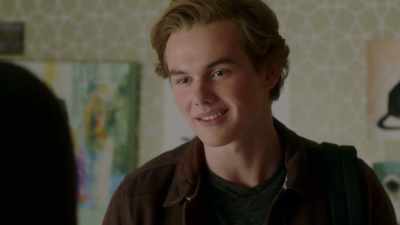 I like cats. - Pretty Little Liars: The Perfectionists