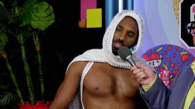 - I like to go commando
because it's so freeing, - GoGo for the Gold