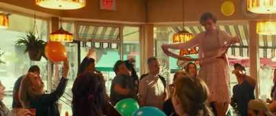♫ I like to move it, move it ♫ - Little Italy