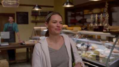 I like it on Buffalo wings. - Savoring Paris