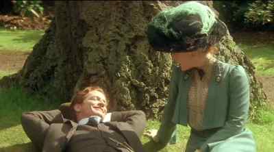 I like to see what you're doing - The House of Mirth