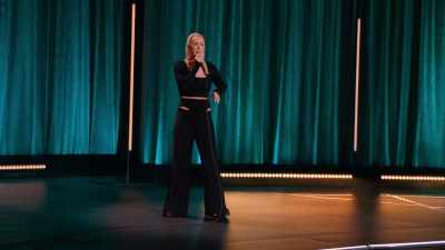 I was like, "What do you mean?" - Iliza Shlesinger: Hot Forever