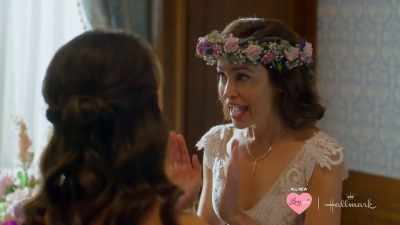 I was literally
carrying the veil - The Wedding Veil Unveiled