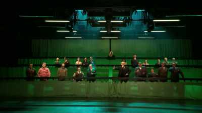 I look around,
I look around here, - National Theatre Live: Nye