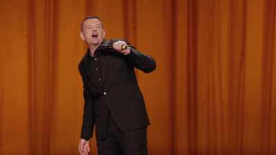 I look over to see
how my wife's progressing, - Kevin Bridges: The Overdue Catch-Up
