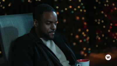 I looked around, but I
just couldn't find anything - Inventing the Christmas Prince