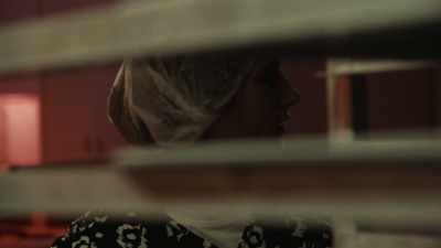 I looked around for somebody else
that might be there. - Haunted Hospitals