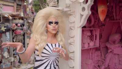 I love '60s does future.
So I really like that. - Trixie Motel