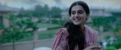 I love dancing with Sania.
She's really good. - Thappad