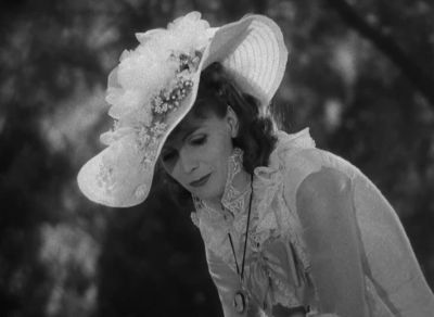 I love your frown when you concentrate - Anna Karenina