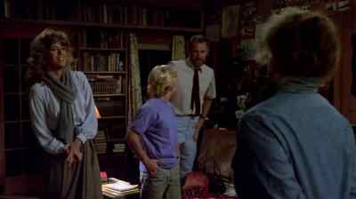 I love your house.
- Thank you. - On Golden Pond