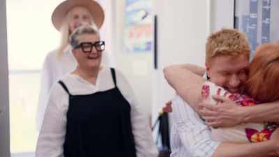 I love hugs.
- [laughs] - The Gentle Art of Swedish Death Cleaning