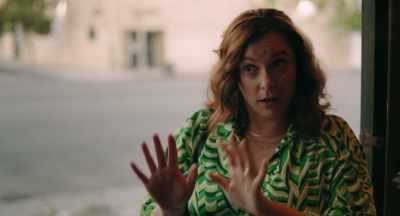 I love my husband.
You know I love my husband, - Bar Fight