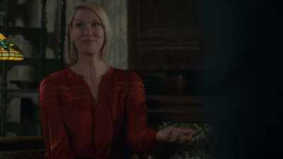 - I love it. - Frankie Drake Mysteries