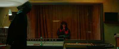 ♪ I love to love you baby ♪ - Spinning Gold