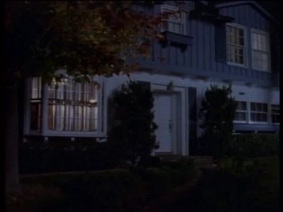 -LOVE MAKES YOU DO
FUNNY THINGS. - The Wonder Years