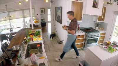 - I love pineapple and salsa, - Selena + Chef