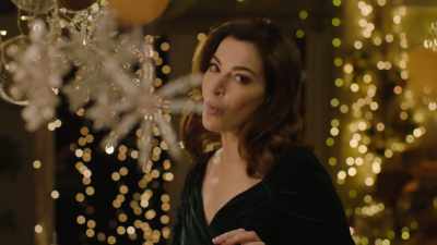 I love sprouts in all
their incarnations, - Nigella: At My Table