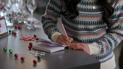 - I love that.
Do you have a theme - A Sprinkle of Christmas