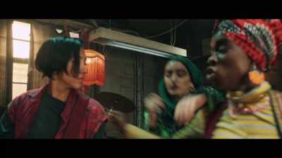 ♪ I love to wear my headscarf ♪ - We Are Lady Parts