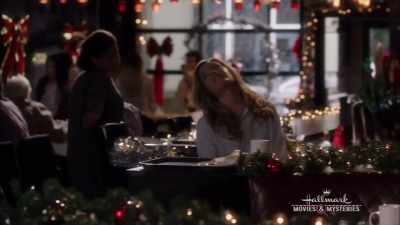 - I love you.
- Love you. - Christmas Encore