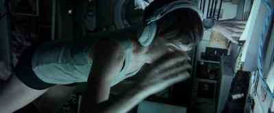 I love you, Tom. - Gravity