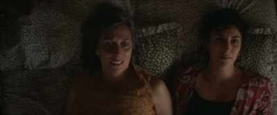 I was lying between you two. - Creatura