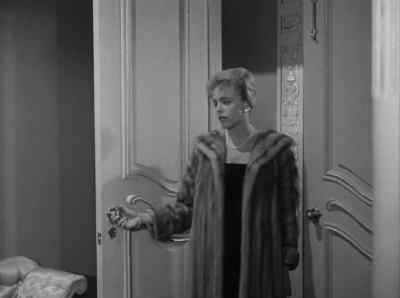 I made canapes for 20.
Will that be enough? - Alfred Hitchcock Presents