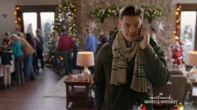 I made it home, guided by
a Christmas angel. - Time for Me to Come Home for Christmas
