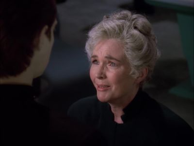 I made Noonien leave you behind. - Star Trek: The Next Generation