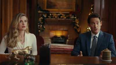 I mean, Charlotte
does work for Monarch Insider. - A Not So Royal Christmas