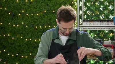 I mean, my dad didn't teach me
anything. [chuckles] - No Recipe Road Trip With the Try Guys