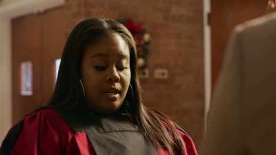- I mean, she do run
around telling everybody - Christmas Belles