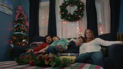 I mean, it doesn't really
translate to the screen. - Letters to Santa