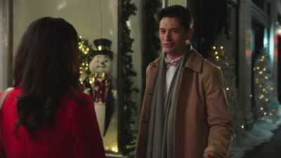 I mean, you give 150%. - Christmas 9 to 5