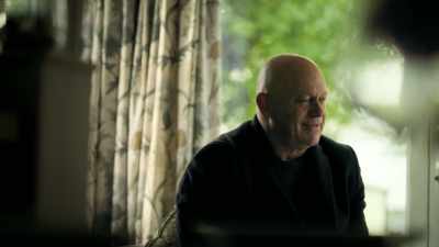 I mean, he was an Italian, smooth,
charmed, - Ross Kemp: Mafia and Britain