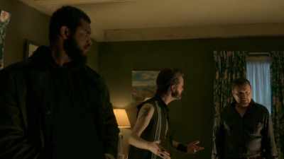 I mean, how we gonna blend in here, hmm? - Tin Star