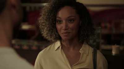 I mean, I always get flustered
when someone recognizes me. - The Beach House Murders